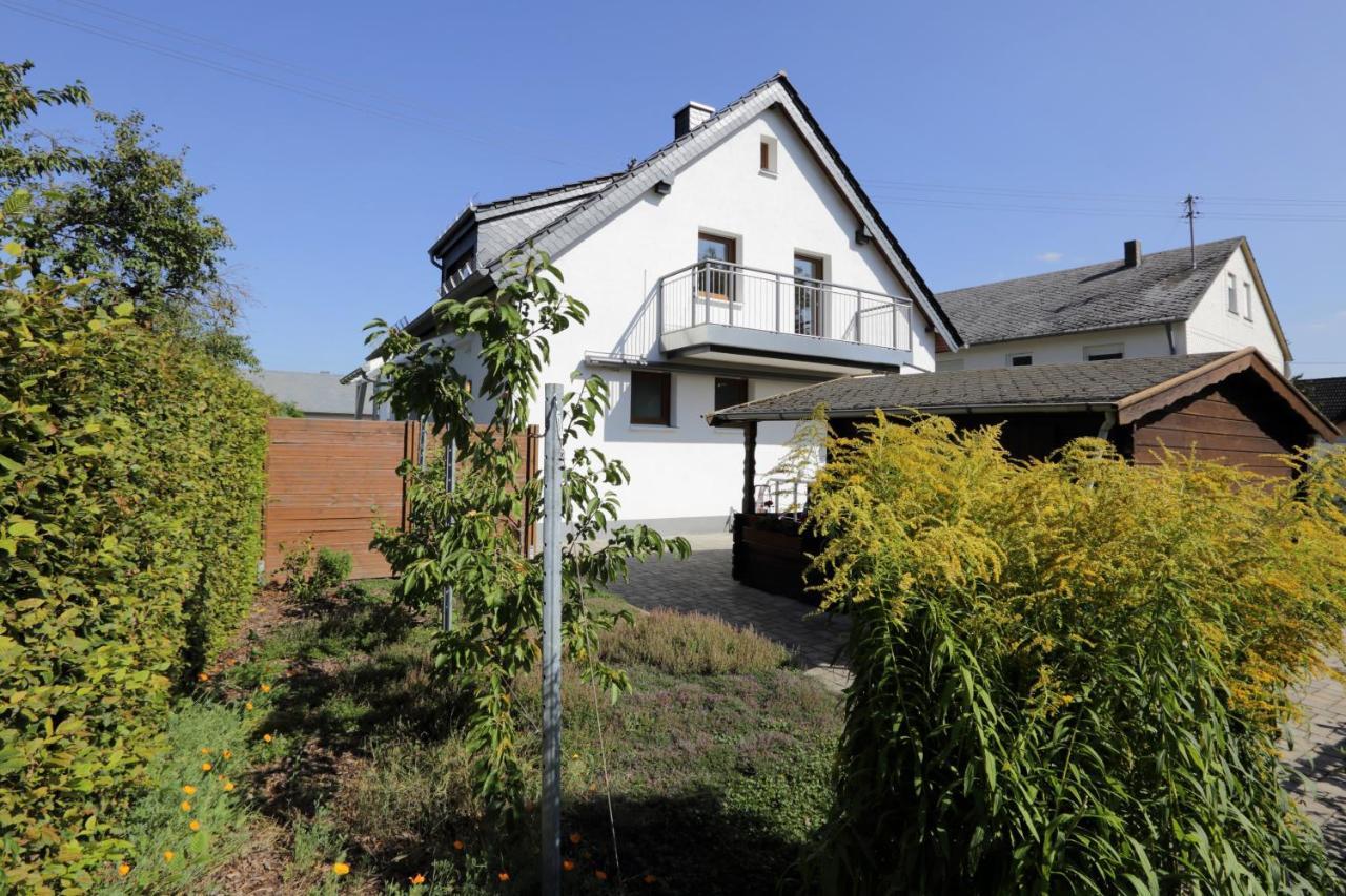 Ferienhaus Daeschinger Der Goldene Mond Mastershausen Eksteriør billede
